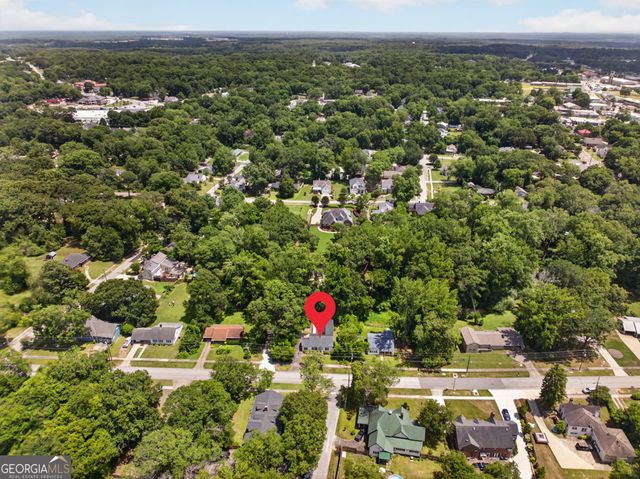 265 3rd Avenue, Winder, GA 30680