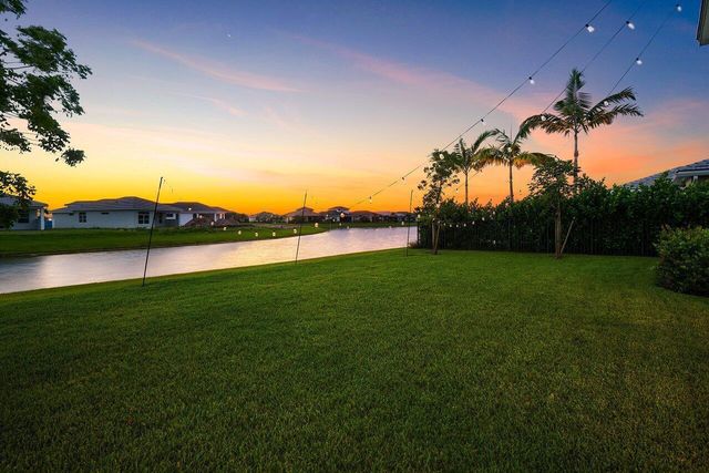 5531 Liberty Lane, Westlake, FL 33470