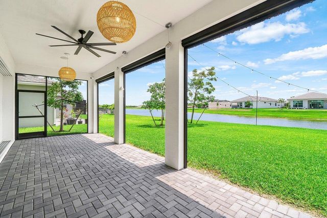 5531 Liberty Lane, Westlake, FL 33470