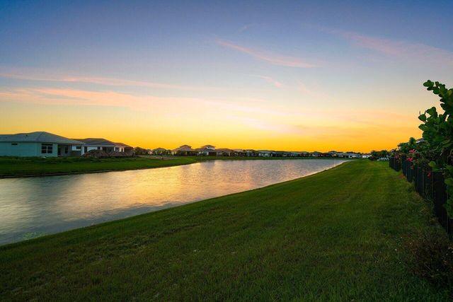 5531 Liberty Lane, Westlake, FL 33470