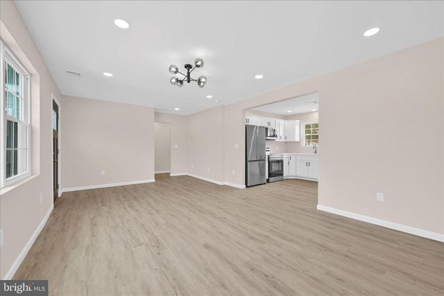 200 WILLOW RD, Orwigsburg, PA 17961