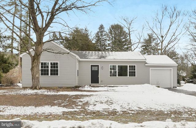 200 WILLOW RD, Orwigsburg, PA 17961