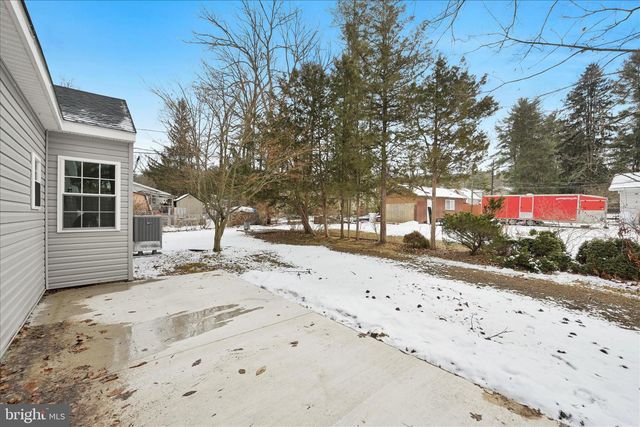 200 WILLOW RD, Orwigsburg, PA 17961