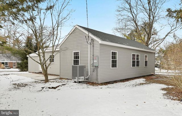 200 WILLOW RD, Orwigsburg, PA 17961