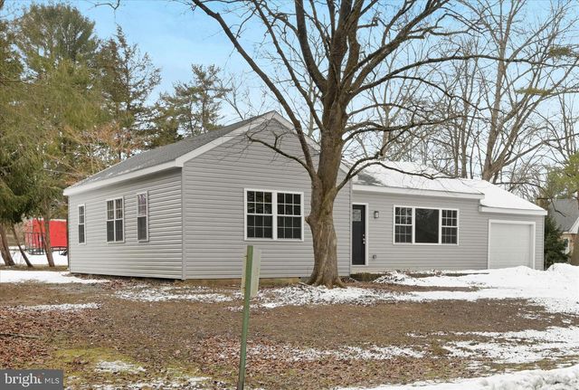 200 WILLOW RD, Orwigsburg, PA 17961