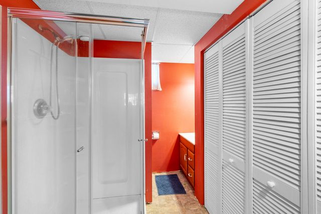 216 Bourland Avenue, Waterloo, IA 50701