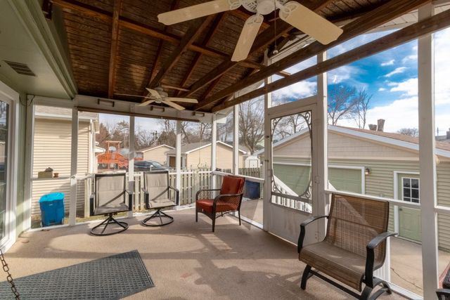 216 Bourland Avenue, Waterloo, IA 50701