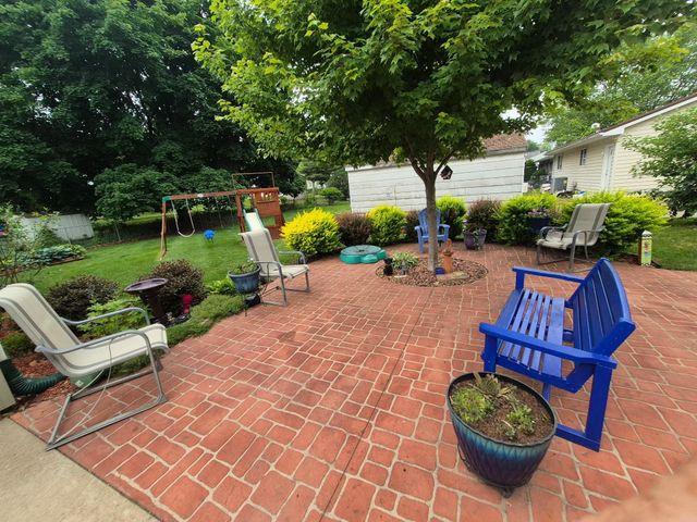 216 Bourland Avenue, Waterloo, IA 50701