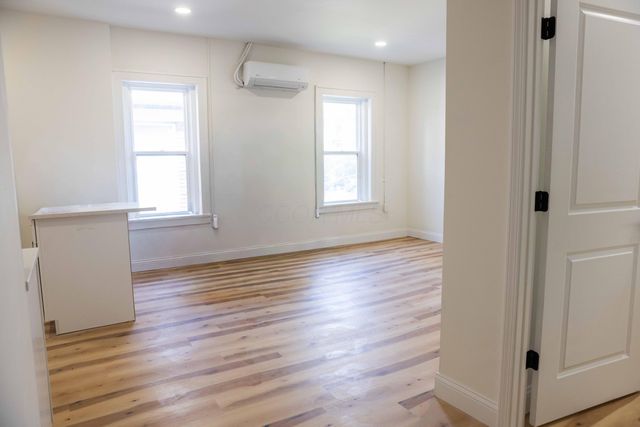 1980 Summit Street, Unit 1, Columbus, OH 43201