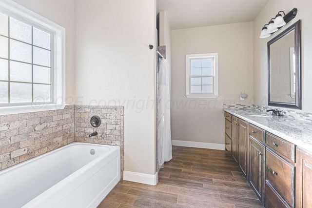 18 Canyon E Parkway, Canyon, TX 79015