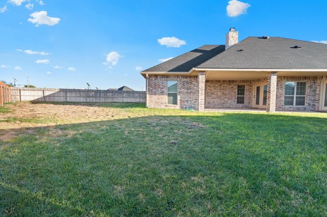 18 Canyon E Parkway, Canyon, TX 79015