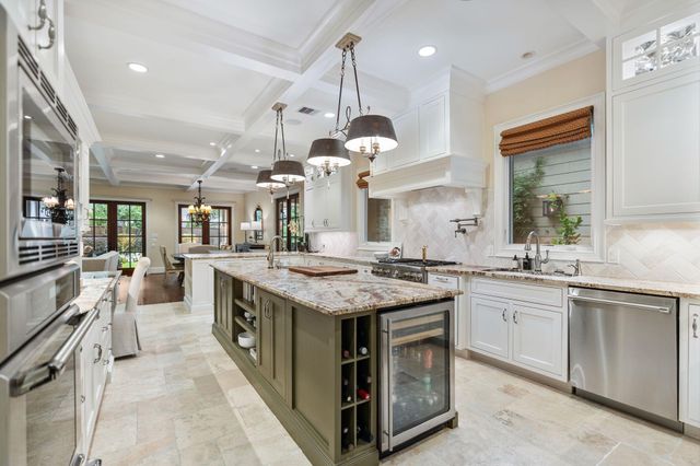 13407 Kimberley Lane, Houston, TX 77079