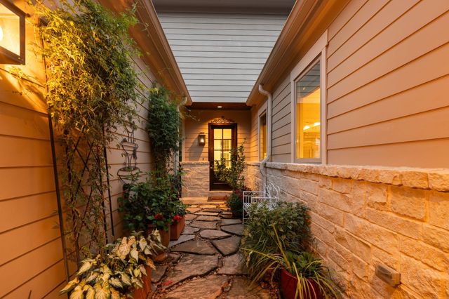 13407 Kimberley Lane, Houston, TX 77079