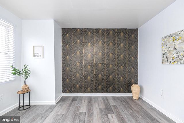 1631 W CHAMPLOST ST, Philadelphia, PA 19141