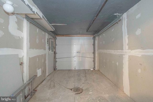 1631 W CHAMPLOST ST, Philadelphia, PA 19141