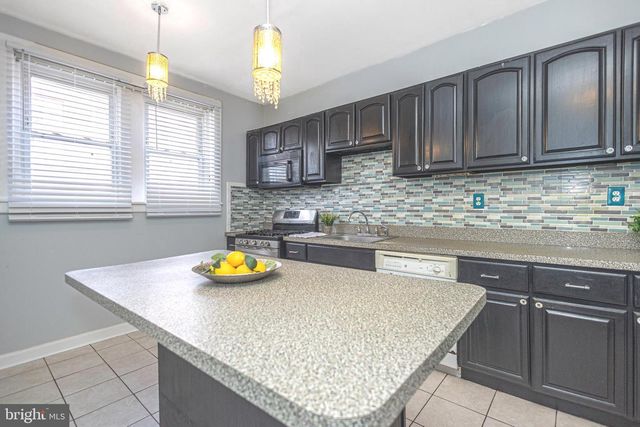 1631 W CHAMPLOST ST, Philadelphia, PA 19141