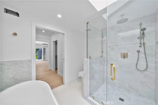 33 Rainbow, Irvine, CA 92603