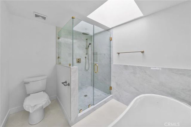 33 Rainbow, Irvine, CA 92603