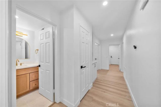 33 Rainbow, Irvine, CA 92603
