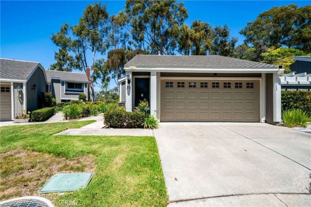 33 Rainbow, Irvine, CA 92603