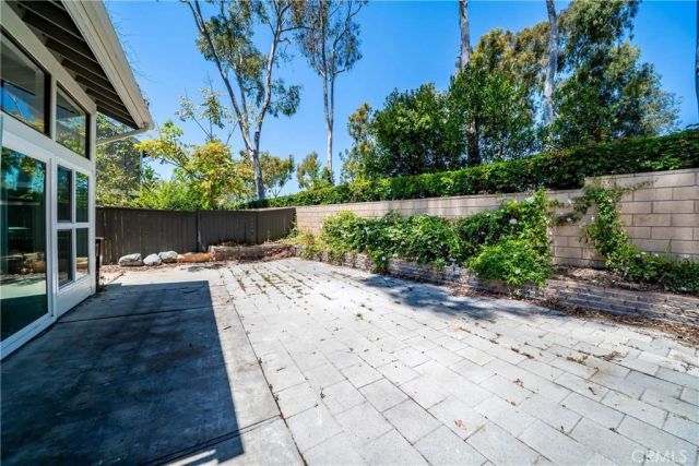 33 Rainbow, Irvine, CA 92603