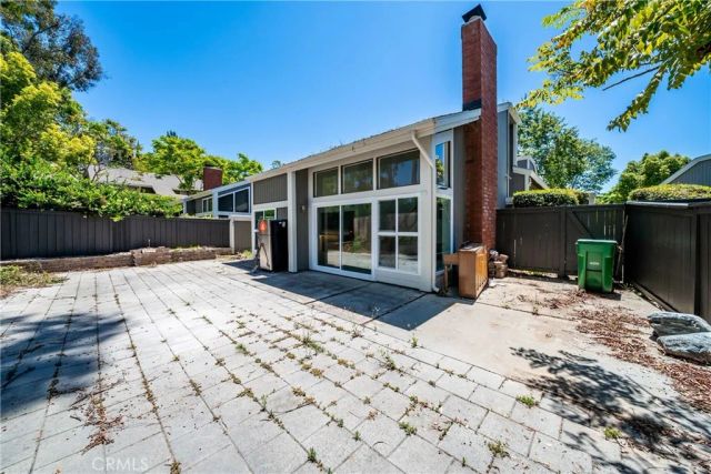 33 Rainbow, Irvine, CA 92603