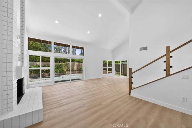 33 Rainbow, Irvine, CA 92603