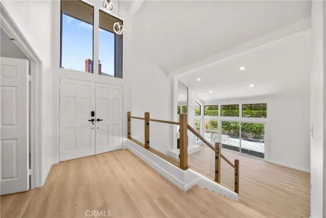 33 Rainbow, Irvine, CA 92603