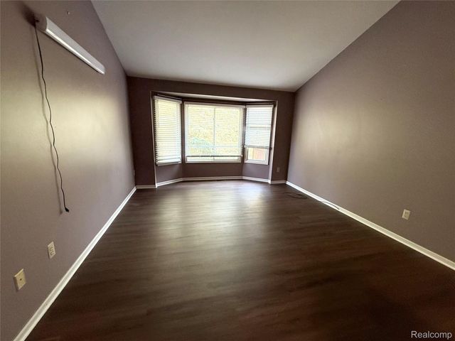 28849 Hearthstone Drive, Novi, MI 48377