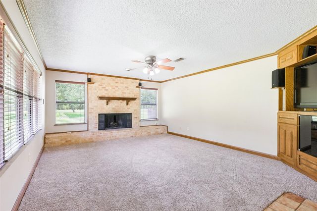 1680 Bowler Road, Waller, TX 77484