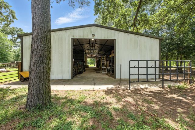 1680 Bowler Road, Waller, TX 77484