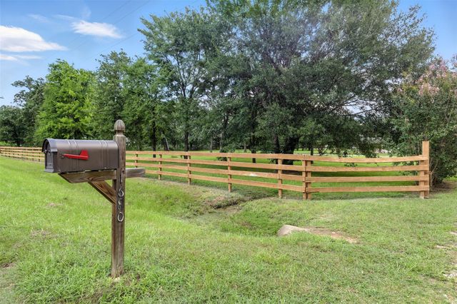 1680 Bowler Road, Waller, TX 77484