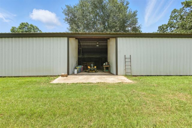 1680 Bowler Road, Waller, TX 77484