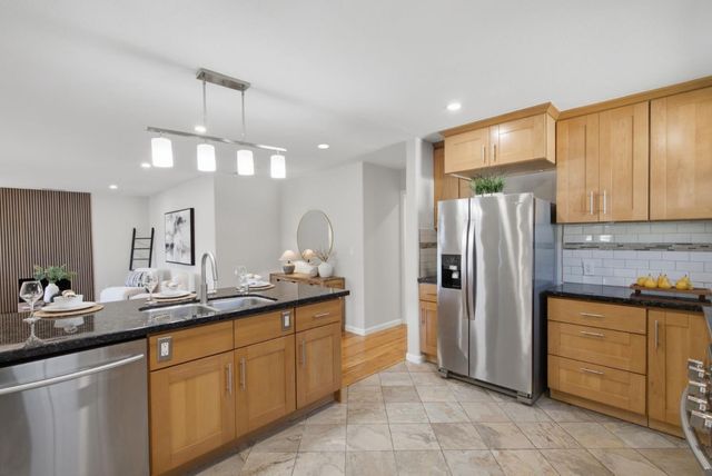 2293 W Hedding Street, San Jose, CA 95128