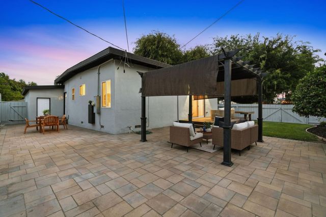 2293 W Hedding Street, San Jose, CA 95128