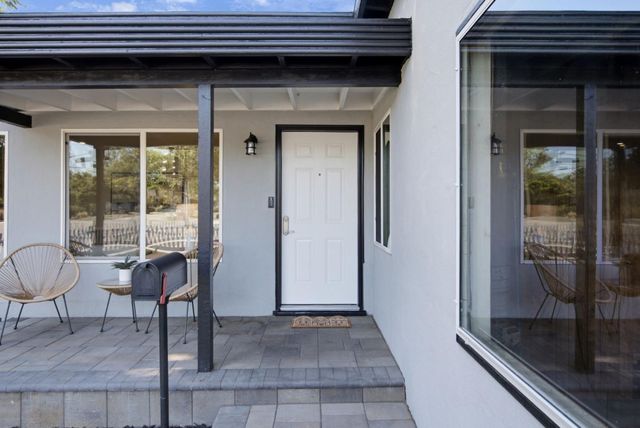 2293 W Hedding Street, San Jose, CA 95128