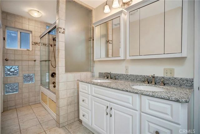 22117 San Miguel, Woodland Hills, CA 91364