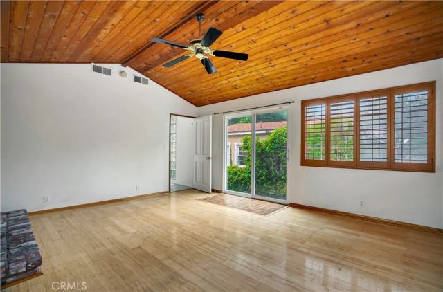 22117 San Miguel, Woodland Hills, CA 91364