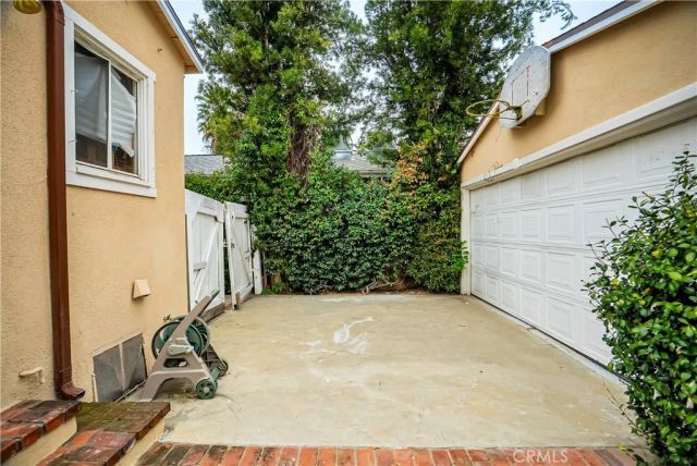 22117 San Miguel, Woodland Hills, CA 91364