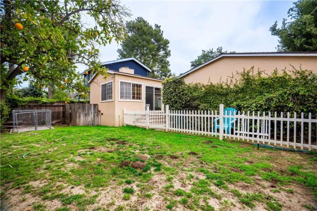 22117 San Miguel, Woodland Hills, CA 91364
