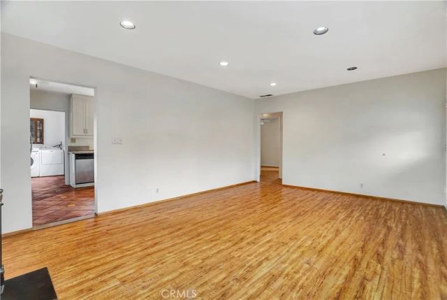 22117 San Miguel, Woodland Hills, CA 91364