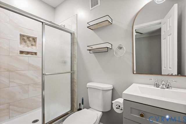 9399 Marlbourne Way, Hanover, VA 23116