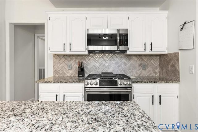 9399 Marlbourne Way, Hanover, VA 23116
