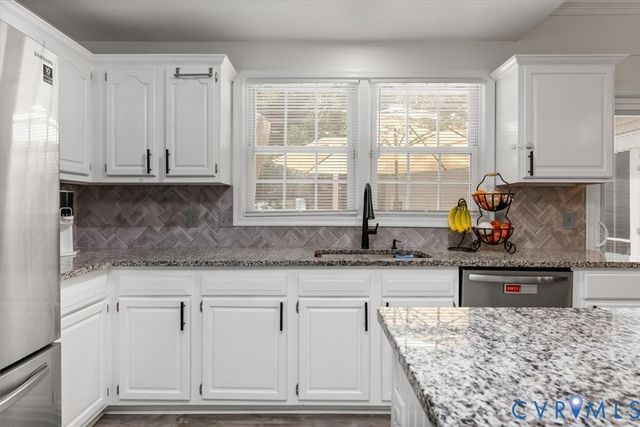 9399 Marlbourne Way, Hanover, VA 23116