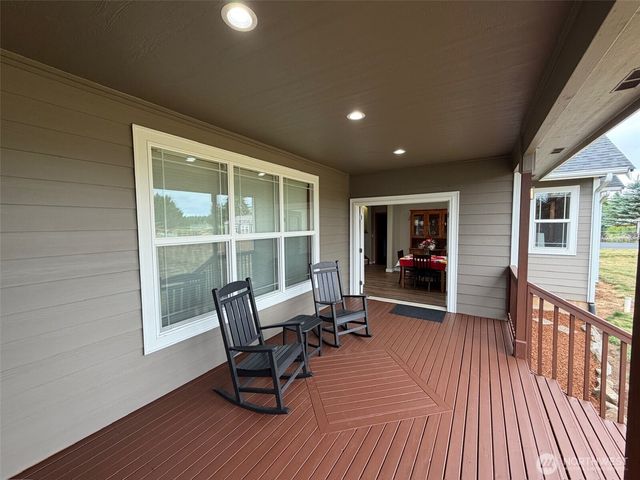 117 Garrett Loop, Chehalis, WA 98532