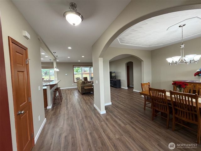 117 Garrett Loop, Chehalis, WA 98532