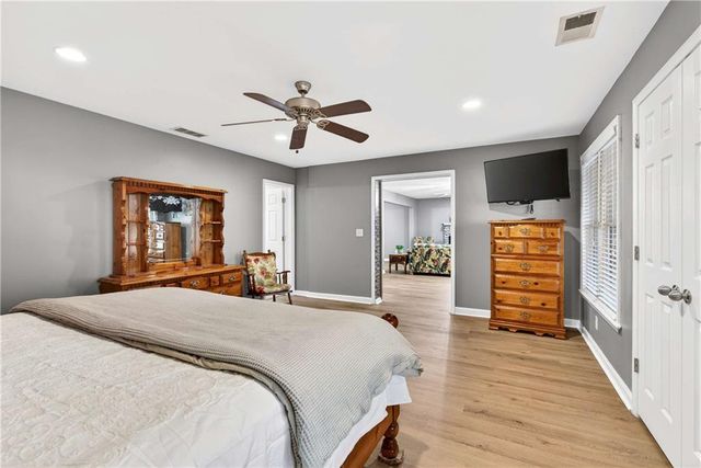 1904 Tranquil Field NW Way, Acworth, GA 30102