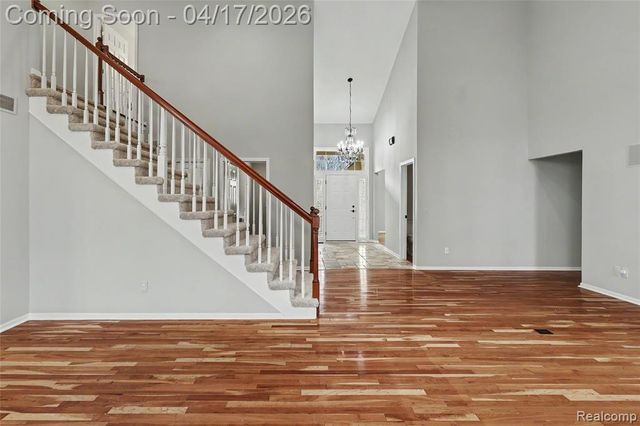 734 Lake Ridge Road, Rochester Hills, MI 48307