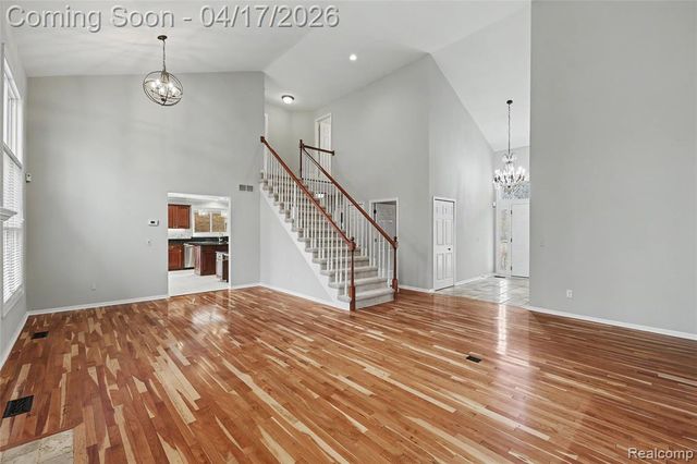 734 Lake Ridge Road, Rochester Hills, MI 48307