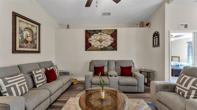 302 BROOKSHIRE DRIVE, Lake Wales, FL 33898